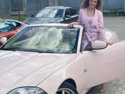 И елитът пропищя от автоджамбазите! Колите на Лена, Деси Банова, Малкоданска и Юнона изчезват СНИМКИ