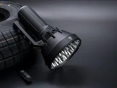 Imalent SR32 - вторият по мощност фенер в света! Осветява до 2080 м (120 000 лумена)