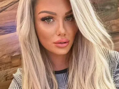 Изгонената Христиана от „Ергенът“ БРЕМЕННА! Кой е таткото? (ЕКСКЛУЗИВНИ СНИМКИ)