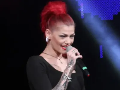 Жана Бергендорф пак залитна към чашката и дрогата, а се кълнеше, че е „чиста“