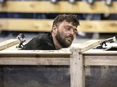 Калин Евтимов от „Фермата” нае баща си за работник