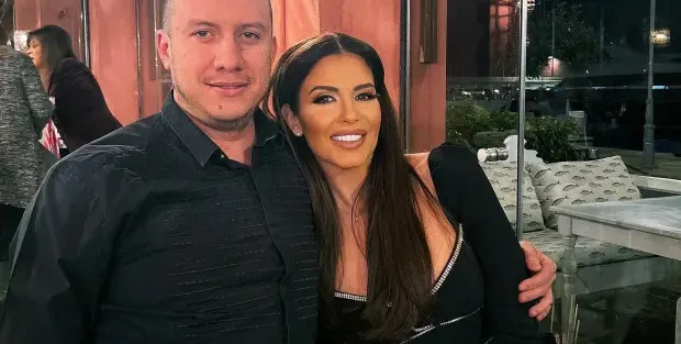 КРАЙ! Анелия се раздели с Любо Захаринов! Ето защо развали годежа