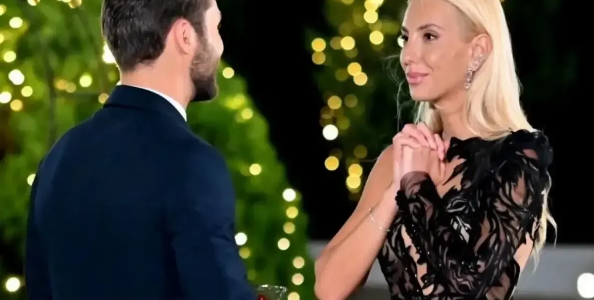 Маги от „Ергенът” намекна,  че е първа в сърцето на Алек и в живота