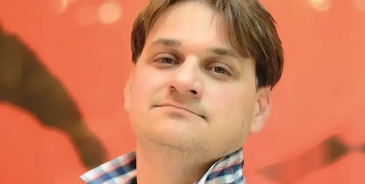 Мариан Бачев търси дарения, за да прати дъщеря си в Ню Йорк