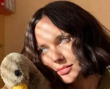 Мария Силвестър крие млад любовник