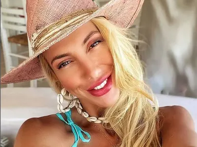 Машина: Магдалена от „Ергенът“ минала през леглата на Дългия и Гришо (Снимки)