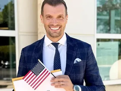 Милионерът Мистър България 2009 Мартин Мартинов стана баща в САЩ (Снимки)