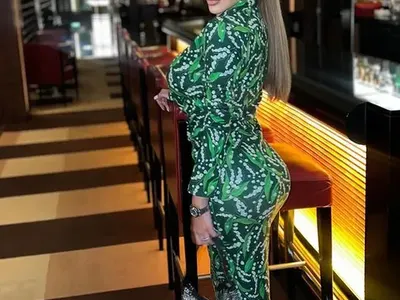 Мис Силикон заживя в Колумбия, хвали се с нови задни форми (Снимки)