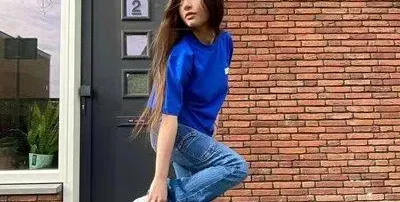 Палавата Крисия шокира с мръснишка тениска (Снимки)