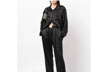 Пари като вестници! Щерката на Мара Отварачката спи с пижама за 3500 лева!!