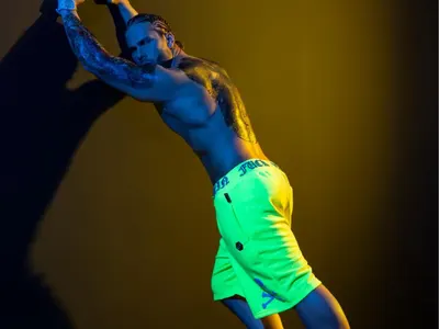 Pitt за пореден път доказа какво е да бъдеш моден инфлуенсър СНИМКИ