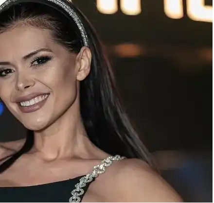 Тежка ситуация: Преслава не знае какво да пее