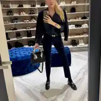 Тоца крие 300 чифта обувки в гардероба (Снимки)