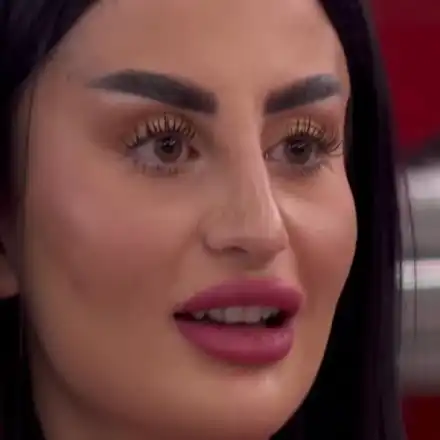 Токсична връзка и булимия преобръщат живота на Симона от „Хелс Китчън“