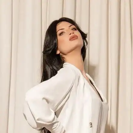 Тотален селфи ГАФ! Цъфна зърното на Мис България (ФОТО за ценители)