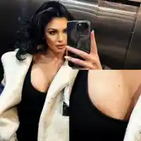 Тотален селфи ГАФ! Цъфна зърното на Мис България (ФОТО за ценители)