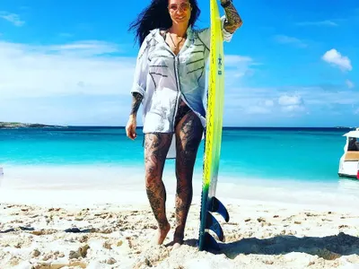 Ваканционна вила на карибски остров и... Ето какво взима след развода Цеци Красимирова (СНИМКИ)