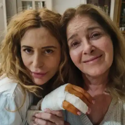 Ваня Щерева храни с мухъл Катето Евро