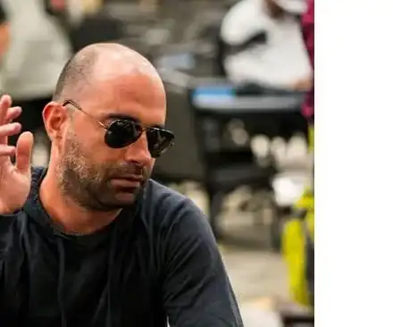 Внукът на Тато си купи палат за 3 милиона в зелено СНИМКИ