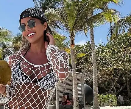 Златка Райкова започва нов измамен бизнес: Ще продава билки за отслабване на баламурниците