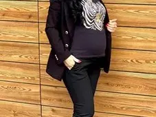 Звезда на "Пайнер" бременна с трето дете (СНИМКИ)