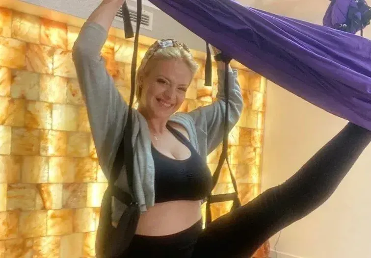 Актрисата от народния театър Василена Винченцо: Омъжих се с халка за три лева