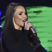 Алисия чукна 22 г. на сцената