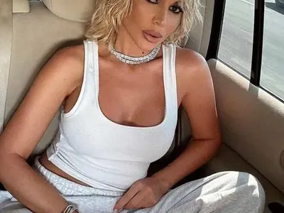 Алисия с ГНУСНО богат мъж! Окичи я с бижута за 470 000 лева! (А в косата - ГРЪМНАЛ бойлер)