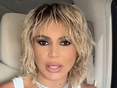 Алисия с ГНУСНО богат мъж! Окичи я с бижута за 470 000 лева! (А в косата - ГРЪМНАЛ бойлер)