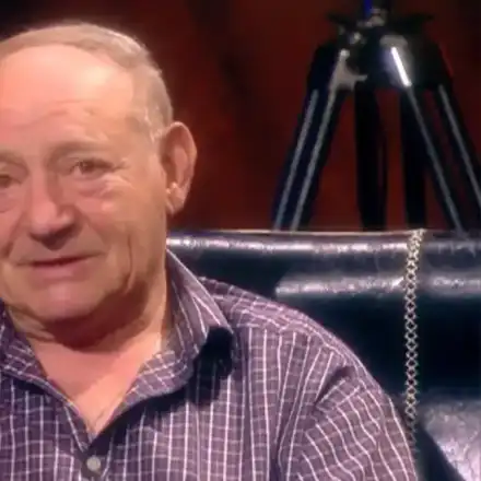 Антон Радичев емигрира в САЩ