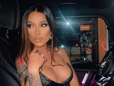 Белото и алкохолът вкарват силиконки и певици зад решетките (Обзор)