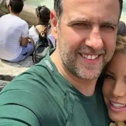 Близък до певицата разкри: Емилия е съсипана, хвана мъжа си на калъп с млада жена в таен апартамент