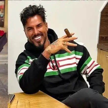 БОМБА! Хванаха Джизъса в тайна афера с бившата си Полина! (Снимкови доказателства)