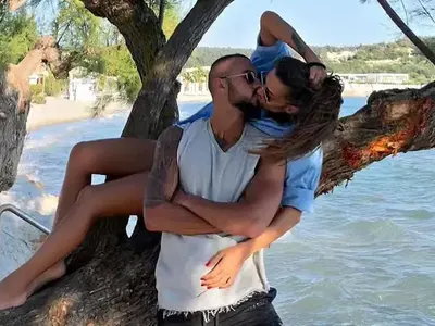 Чалгата – КАРЪК No. 1 в любовта! Звездните раздели на 2024г. СНИМКИ