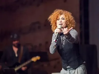 Дърт мераклия: Слави Трифонов е влюбен в студентка!