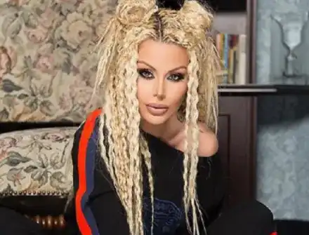 Гущерова с дрехи за 10 бона