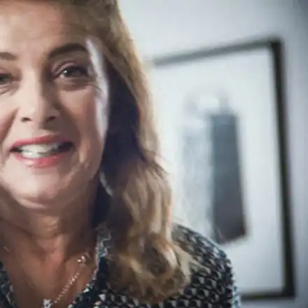 Катето Евро: Завиждат ми, че имам пари