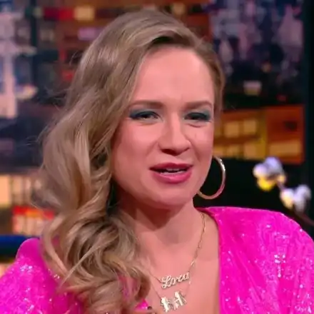 Лора Караджова ИЗБУХНА: Полицаите са като терористи, тормозят хората