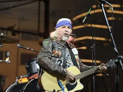 Лора Караджова ИЗБУХНА: Полицаите са като терористи, тормозят хората