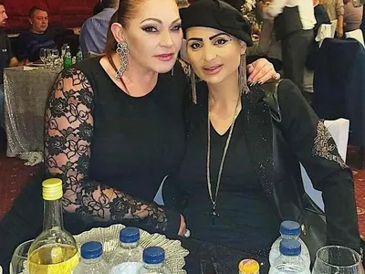 Лорд Евгени Минчев: Софка да свали новогодишната украса от ушите си! Наско, това отпред микрофон ли е или... И още + СНИМКИ