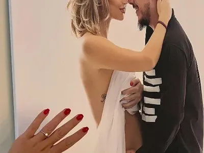 Маргините вдигат сватба! Мария Маринова се СГОДИ! (СНИМКИ)