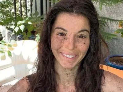 Мегз се закопа приживе (Шантаво фото)