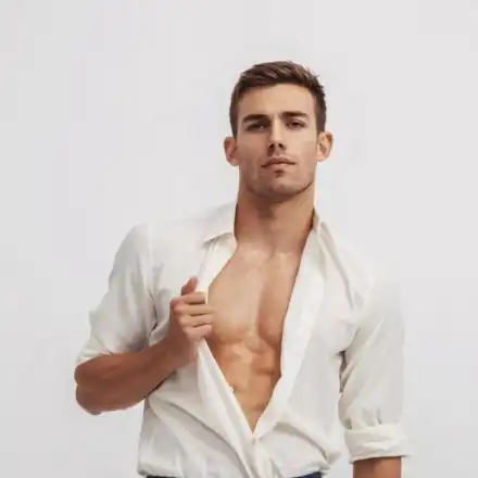 Мистър България: Падам си по боклуци