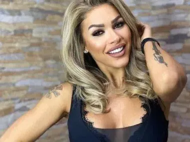 Моника от „Игри на волята“ си татуира мъжа, в когото иска да се влюби