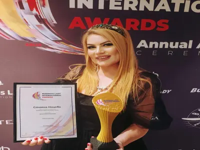 Награди за Стояна Нацева и Академия щастлив живот за реализацията на нова MBA програма