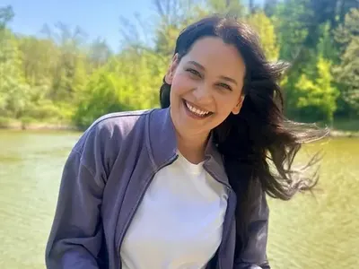 Най-голямата БГ звезда в турските сериали тайно гостува в Русе! СНИМКИ