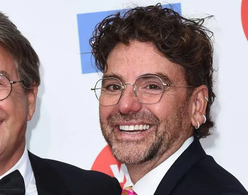 Най-популярната гей двойка в Англия се развежда