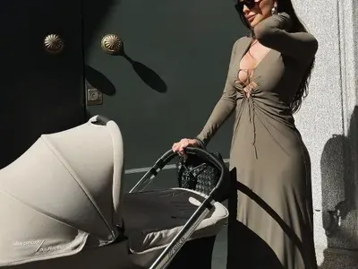 Николета в ТОП форма след раждането! Избяга с бебето в Милано (СНИМКИ)