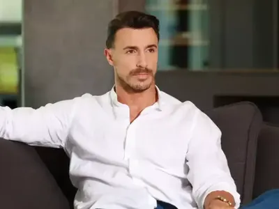 Ново амплоа от есента: Ергенът Виктор става тв водещ