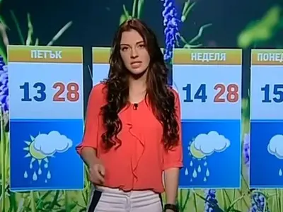 Падна ни ченето! ТОВА е Натали Трифонова! (Вижте я с тъмна коса и без корекции - ВИДЕО)